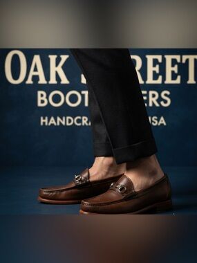 Authentic Oak Street designer brown leather men’s loafers sz 8.5 D
